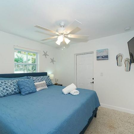 Modern, Fresh - Only 3 Miles To The Beach! Apartamento Sarasota Exterior foto